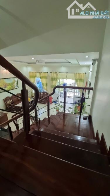 NHÀ PHẠM HỮU KÍNH TÂM HUYẾT CỦA CHỦ NHÀ 2 TẦNG CÒN MỚI, ĐẸP - CẠNH BIỆT THỰ COSMO - 1