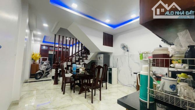🔥NHÀ KĐT GIÁ TỐT CÓ SỔ HỒNG RIÊNG. CHỦ CẦN XÁCH VALY VÀO Ở - 1