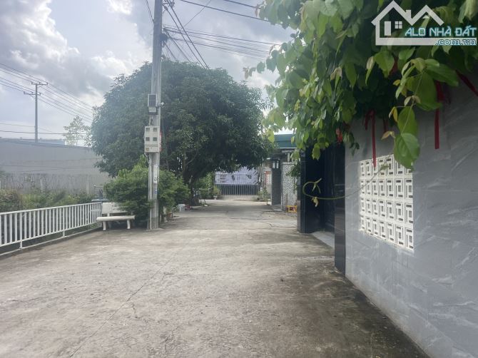 Bán 2 nền liền kề thổ cư view kênh mặt đuờng ô tô cách Đoàn Thi Nghiệp 50m,Trung An Mỹ Tho - 1