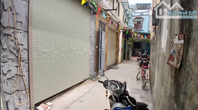 Bán nhà ngõ 298 ngọc hồi-DT 32m2 x 6 tầng, than máy. Giá 6.8 tỷ - 1
