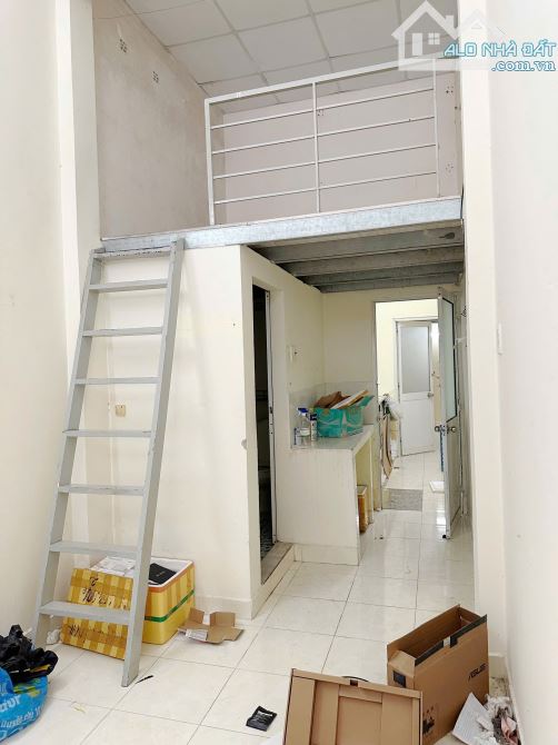 GẦN Q1 - ĐIỆN BIÊN PHỦ - 42m2 -3 TẦNG -4 PN - HẺM THOÁNG GẦN MT -4.X - 1
