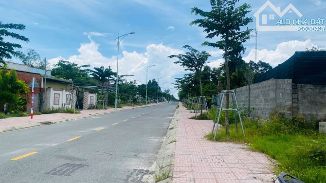 Bán Đất 6x37(224m2) Đoàn Thị Điểm Tân An LaGi Giá Ngộp - 1