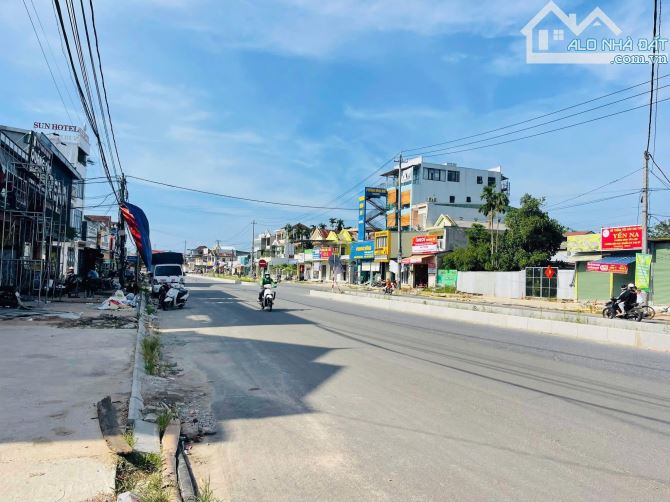 💥( 3,6x Tỷ ) 🏠Nhà 3 tầng đường Phạm Văn Đồng - Giá chỉ 3,6x Tỷ ( Lưu chủ ) - 1