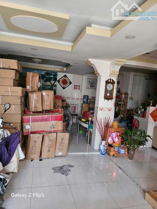 🔥BÁN MTKD 3 TẦNG BTCT - SÁT MT HUỲNH TẤN PHÁT - 85m2 - NGANG 10m - SHR - 1