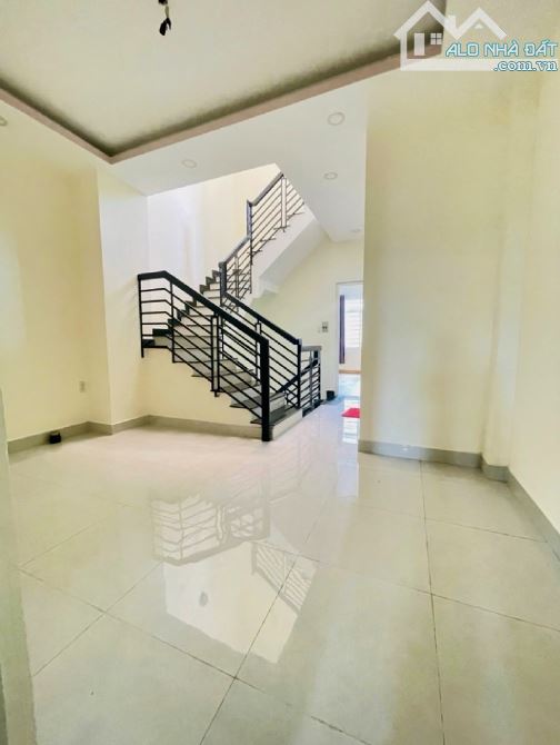 BÁN NHÀ 3 TẦNG BTCT – NGAY LÊ THỊ RIÊNG – THỚI AN 13, QUẬN 12 – 92M2 – CHỈ 6.6 TỶ - 1