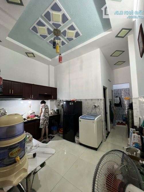 BÁN NHÀ HIỆP THÀNH 13 Q12 - 2 TẦNG 60M2 ( 4M X 15M) - 4.2 TỶ - 1