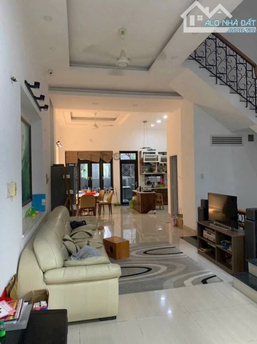 Bán gấp bán rẻ Villa mini ven sông Bình An. DT 6x23 Hầm 4 tầng chỉ 33 tỷ - 1