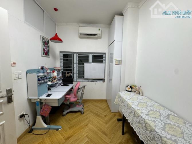 Bán nhà Trần Khắc Chân, Đẹp, Lô góc,nội thất đầy đủ 30m2x4T. 4,xx tỷ - 1