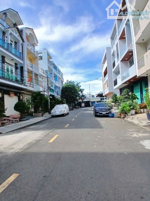 BÁN 4 CĂN NHÀ LIỀN KỀ ĐƯỜNG SỐ 27 Q6 (16X17,5) GIÁ 35 TỶ - 1