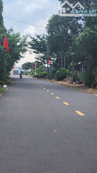 Chủ làm ăn thua lỗ buộc lòng bán mảnh đất xã Đất Đỏ (Phước Long Thọ cũ), tp Hồ Chí Minh - 1