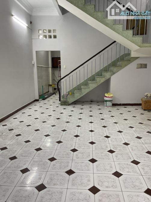 Chính chủ cho thuê nhà nguyên căn tại Bàn Cờ, Quận 3 – hẻm xe hơi - 1