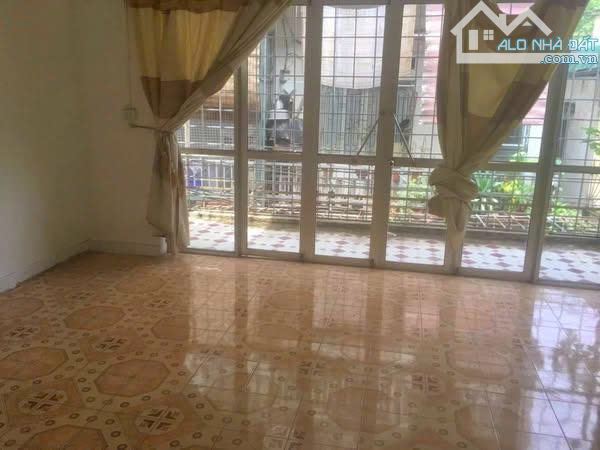 Cho thuê nhà ngõ ô tô  Đoàn Thị Điểm, 3 tầng x 80m2, làm kho, VP, ở nhóm, gđ... 13 Triệu - 1