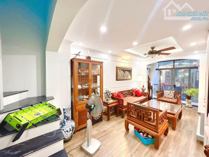 20M Ra Phố Văn Cao, 2 Thoáng Sổ Vuông, 38m2*4T Mt 3.5M Chào 8.6 Tỷ - 1