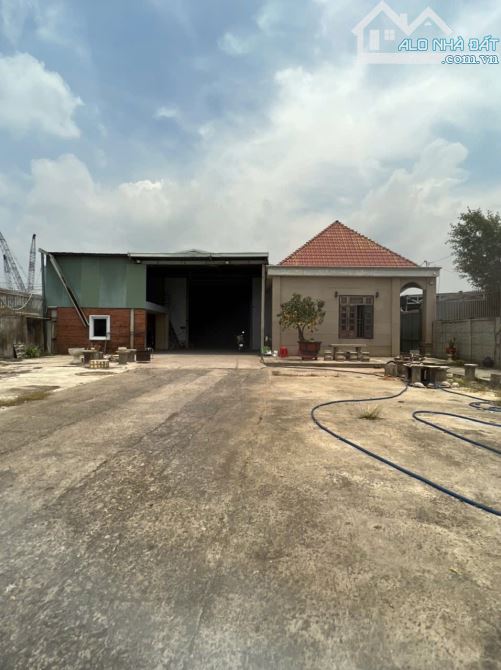 BÁN GẤP ĐẤT 2MT QUỐC LỘ 51 - XÃ LONG AN - LONG THÀNH - 1