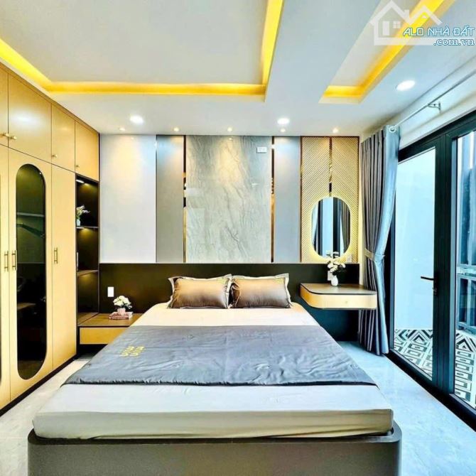 Bán nhà Mễ Trì lô góc 40m2, 3 thoáng, 6 tầng thang máy, ô tô đỗ cổng 9 tỷ x - 1