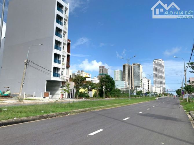 Bán đất 2 mặt tiền đường Phó Đức Chính ( 6 x 18) 109m sát Vương Thừa Vũ Gần Biển Giá Rẻ - 1