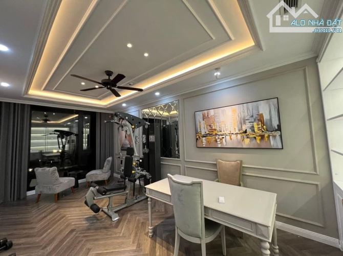 Bán nhà Ngô Gia Tự, Long Biên: 42m2, 4 tầng, 8.19 tỷ, 2 mặt tiền, ngõ ô tô thông - 1