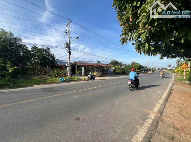 Bán Gấp Miếng Đất Ngay KCN Tân Phú Trung 9x35m giá 630tr full TC, SHR - 1