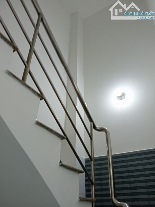 Bán nhà đẹp 2 tầng ,xe hơi đỗ cửa .Lê Văn Lương,Nhà Bè .Giá 3.55 tỷ. - 1