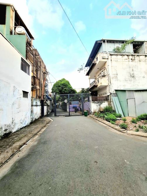 Bán đất khu phân lô BÌNH THẠNH, XE HƠI ngủ nhà - 1