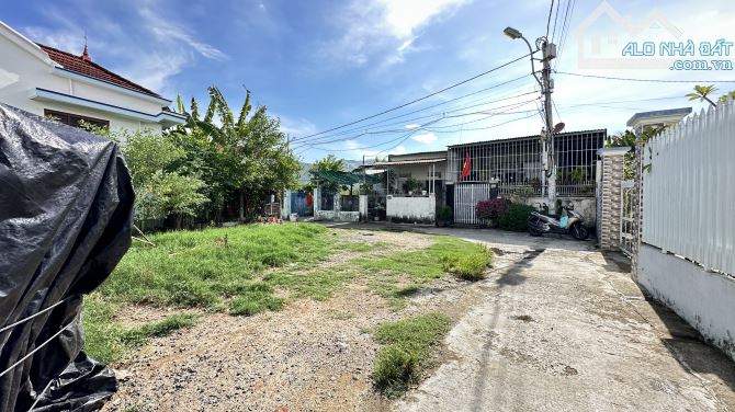 BÁN LÔ GÓC 2 MẶT TIỀN - VĨNH THÁI GẦN CHỢ VÀ TRƯỜNG HỌC, GIÁ RANH GÓI 8 MỸ GIA - 1