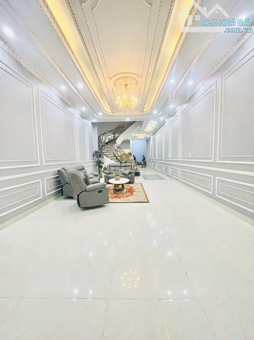 Mặt tiền nội bộ khu Tên Lửa - 4 tầng - 5m x 20m - 4PN - Đường 10m - 1