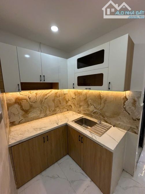 HẺM THẲNG - 30M2 - TẶNG NỘI THẤT - NHÀ ĐẸP - XÔ VIẾT NGHỆ TĨNH - 4.15 TỶ - 1