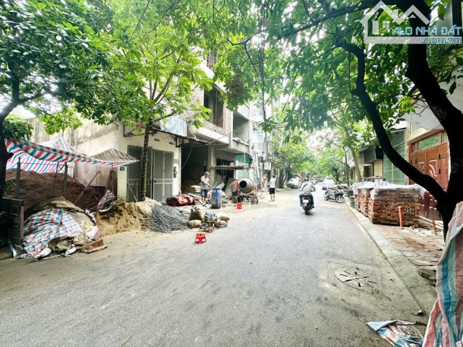 Văn Quán – Lô đất đẹp 45m², mặt tiền rộng, vỉa hè đá bóng, 2 mặt thoáng. Giá nhỉnh 12 tỷ - 1