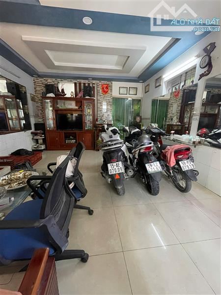💥 NHÀ NGỘP NỞ HẬU GIÁP Lê TRỌNG TẤN  2 TẦNG 80M2  CÓ 4,1 TỶ - 1