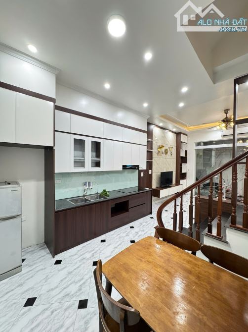 NHÀ ĐẸP PHỐ BẾ VĂN ĐÀN-HÀ ĐÔNG_GẦN PHỐ_OTO 20M_Ở SƯỚNG_FULL NỘI THẤT NHẬP_5 TẦNG_37M_8,6TỶ - 1