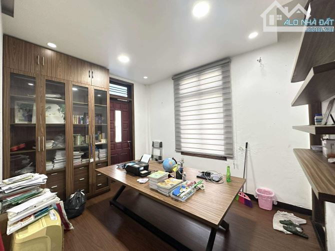 🔥BÁN BIỆT THỰ 4 TẦNG MẶT TIỀN PHÙNG CHÍ KIÊN, ĐẲNG CẤP GIỮA LÒNG TP HUẾ 🔥DT 198m2 - 12