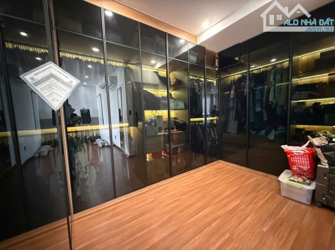 Bán liền kề biệt thự Văn Quán, 80m, 4 tầng, gara ô tô, 20 tỷ - 13