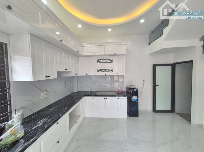 Bán siêu phẩm lô góc Nguyễn Trung Thành hơn 2 tỷ - 14