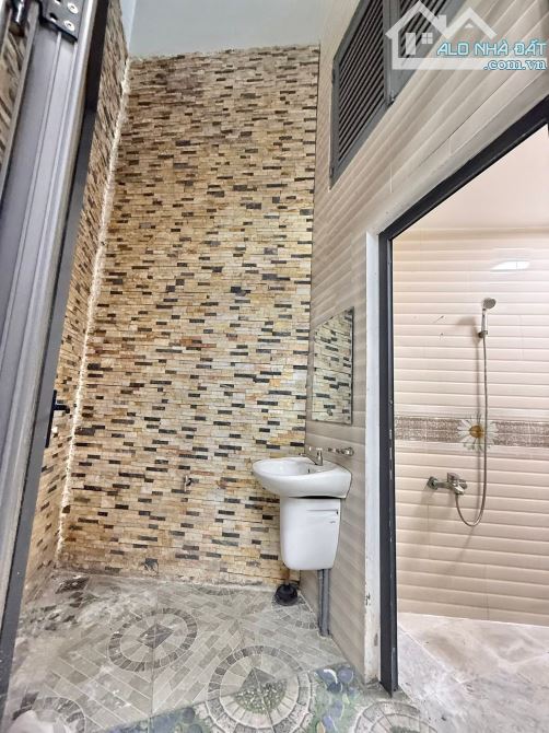 Nhà HXH Đường số 4_ Bình Hưng Hòa, Bình Tân. DT 92m2 - 2 tầng (4m x 23m). Giá 7.2 tỷ. - 15