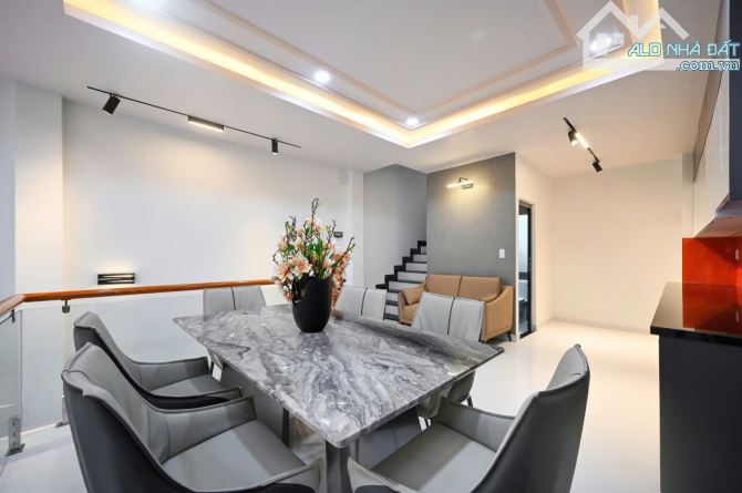 🏠 Nhà Hẻm Xe Hơi Thông💎 Quang Trung Phường 10💎4,6mx12m 4 Lầu 4PN 5WC💵 10,5 Tỷ - 15