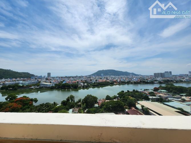 Chung cư OSC Land, bán căn góc 1 phòng ngủ, view biển. Giá từ 1.7 tỷ - 2