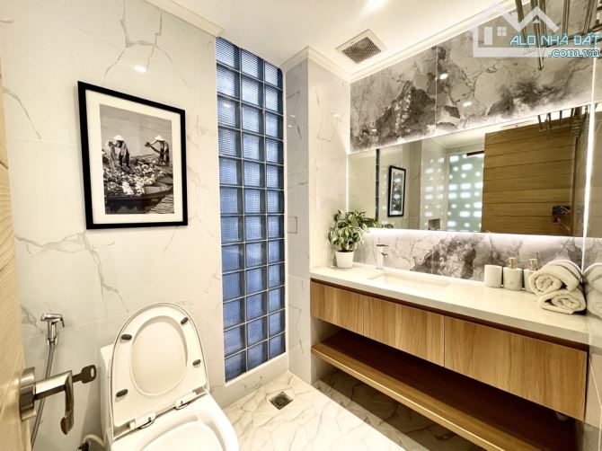 PHÂN LÔ VIP - 4X17M - ÔTÔ ĐỔ CỬA - FULL NỘI THẤT - THANG MÁY, PHẠM VĂN CHIÊU GÒ VẤP, 9.X T - 8
