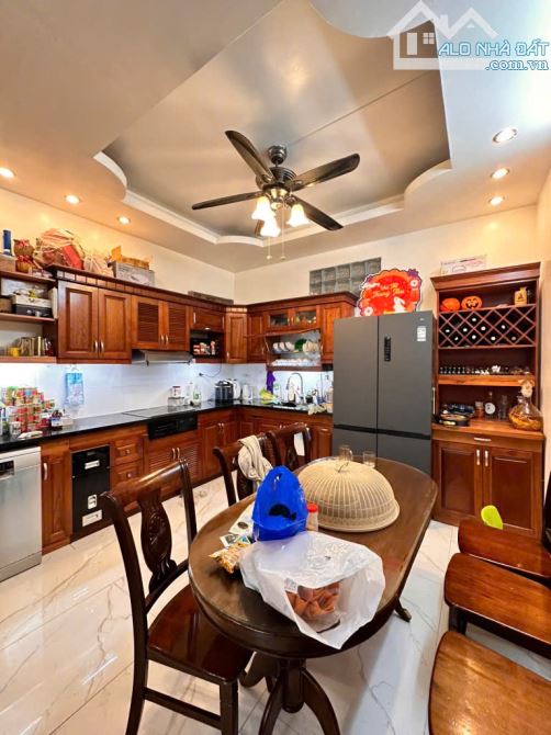 HOÀNG HOA THÁM DT46M x5 TẦNG-9,35 TỶ NHÀ ĐẸP,NGÕ RỘNG THOÁNG - 2