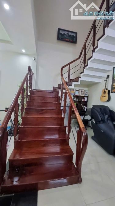 NHÀ PHẠM HỮU KÍNH TÂM HUYẾT CỦA CHỦ NHÀ 2 TẦNG CÒN MỚI, ĐẸP - CẠNH BIỆT THỰ COSMO - 2