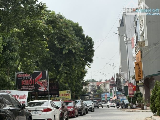 HOT! Rẻ hơn lô kế bên 10 giá. Bán gấp 70m khu 4,3ha cạnh vòng xuyến Văn Giang, Hưng Yên - 2
