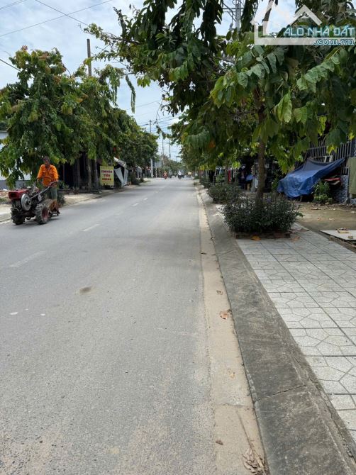 Bán nhà MT Huỳnh Thị Mài ,Tân Hiệp , DT 115 m2  .Giá chỉ  2.7 tỷ (TL). - 2