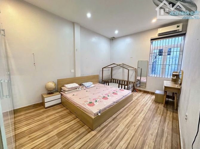 🏡🏡Nhà Phố Mặt Tiền Nguyễn Hữu Cảnh Cạnh Làng Đại Học Giá Chỉ 3,1 tỷ - 2