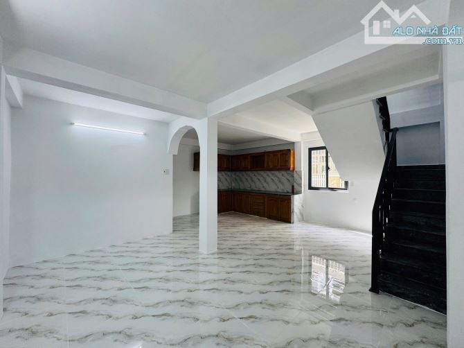 bán nhà đẹp góc 2 mặt tiền,ô tô đậu trong nhà,lê hồng phong, phước hải, giá chỉ 5,7 tỉ - 2