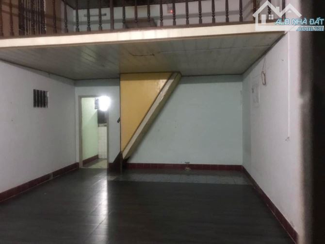 Bán nhà gác lửng 110m2 Tân Phú Trung giá 740 triệu sổ hồng riêng - 2