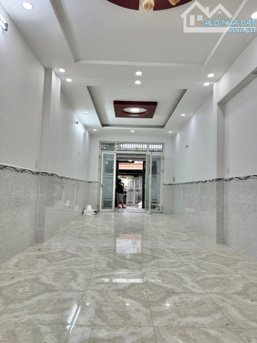 Nhà HXH Đường số 4_ Bình Hưng Hòa, Bình Tân. DT 92m2 - 2 tầng (4m x 23m). Giá 7.2 tỷ. - 2