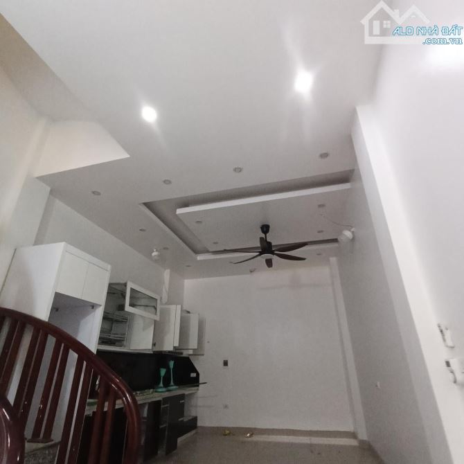 Nhà phân lô vỉa hè khu DV Đìa Lão, Mậu Lương, 50m2, 5 tầng full nội thất giá hơn 13 tỷ - 2