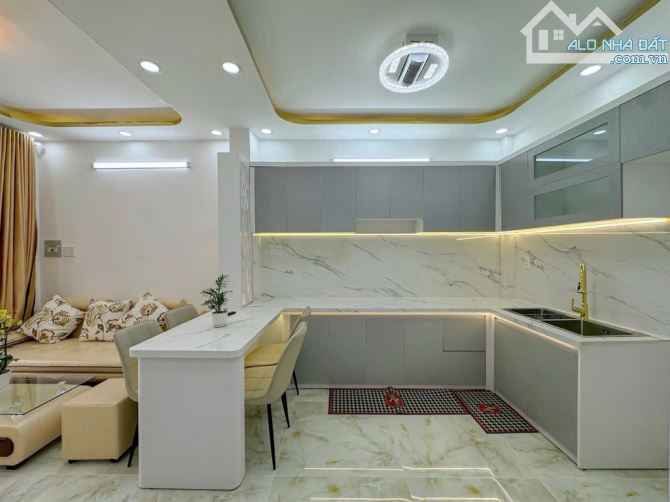 Nhà mới , Q7,ngang 14m, chia làm 2 căn, tặng full nội thất mới, khu dân cư hiện hữu, - 2