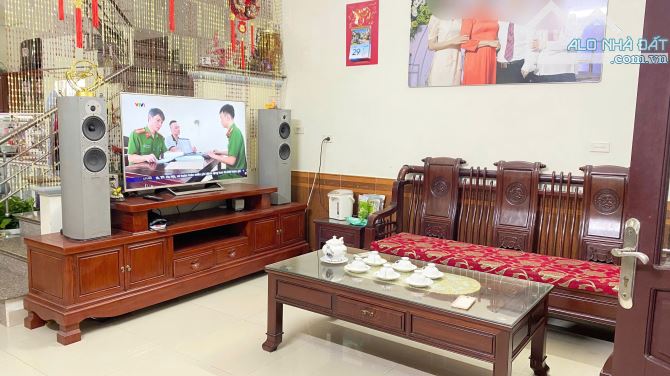Hàng hiếm nhà 3 tầng 66m2 đường thông oto đỗ cửa chỉ 4,87 tỷ ngay chợ Sở Dầu - 2