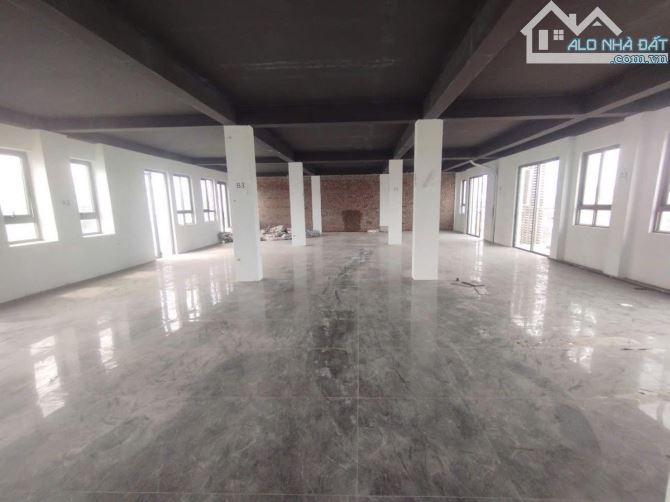 LK trục chính KĐT The Manor Nguyễn Xiển, 225m2, MT 15m, kinh doanh đẳng cấp - 2
