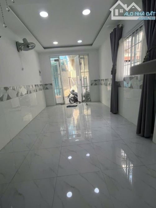 Bán nhà đẹp, giá rẻ Tân Phú - 1/ Nguyễn Súy - Chỉ nhỉnh 3 tỷ - 257 - 2